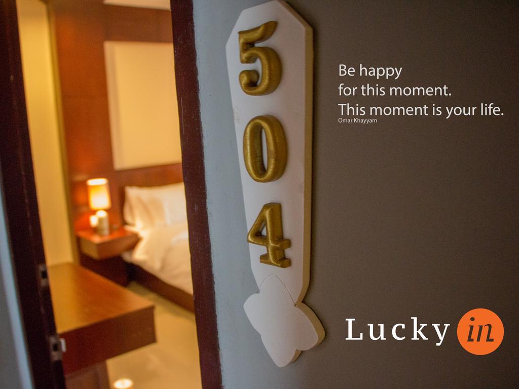 Отель Lucky In Паттайя Экстерьер фото